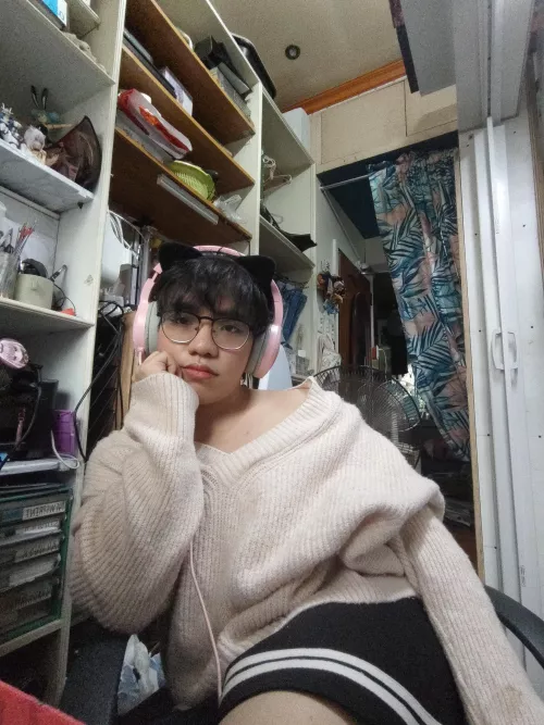 Hope people are fine with me (5'1