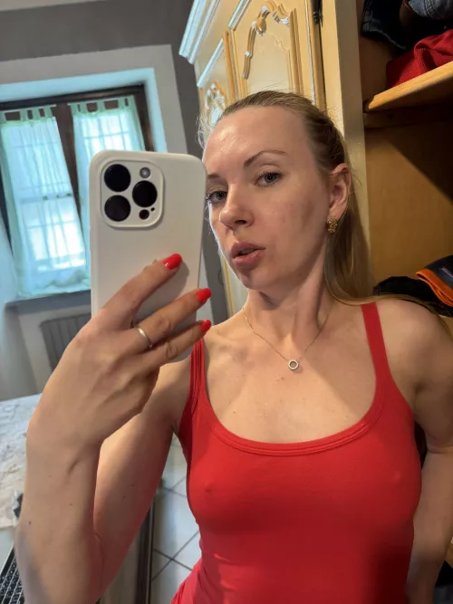 I love sending selfies everyday