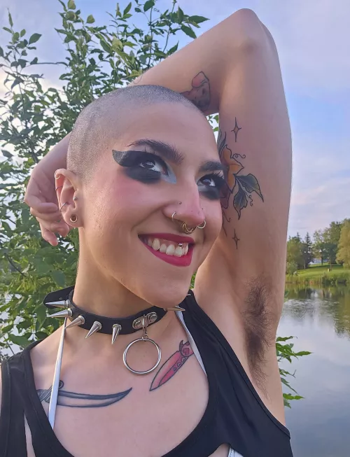 I've finally become the beautiful & bald natural goth girl i've always dreamed of being! 