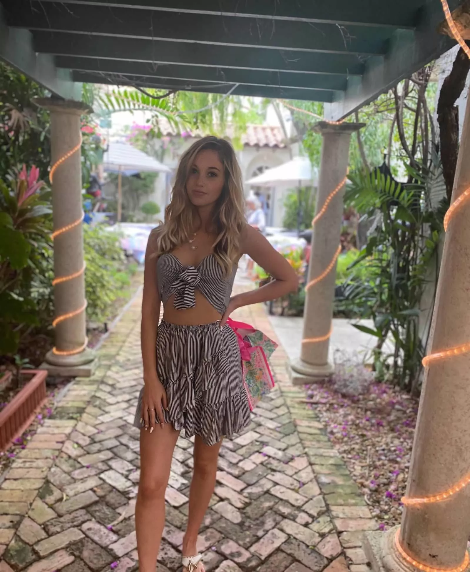 let’s go on a date 🩷