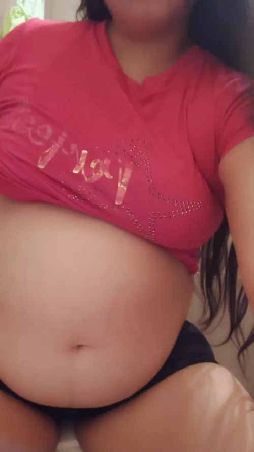 My baby is still growing, how do I look?