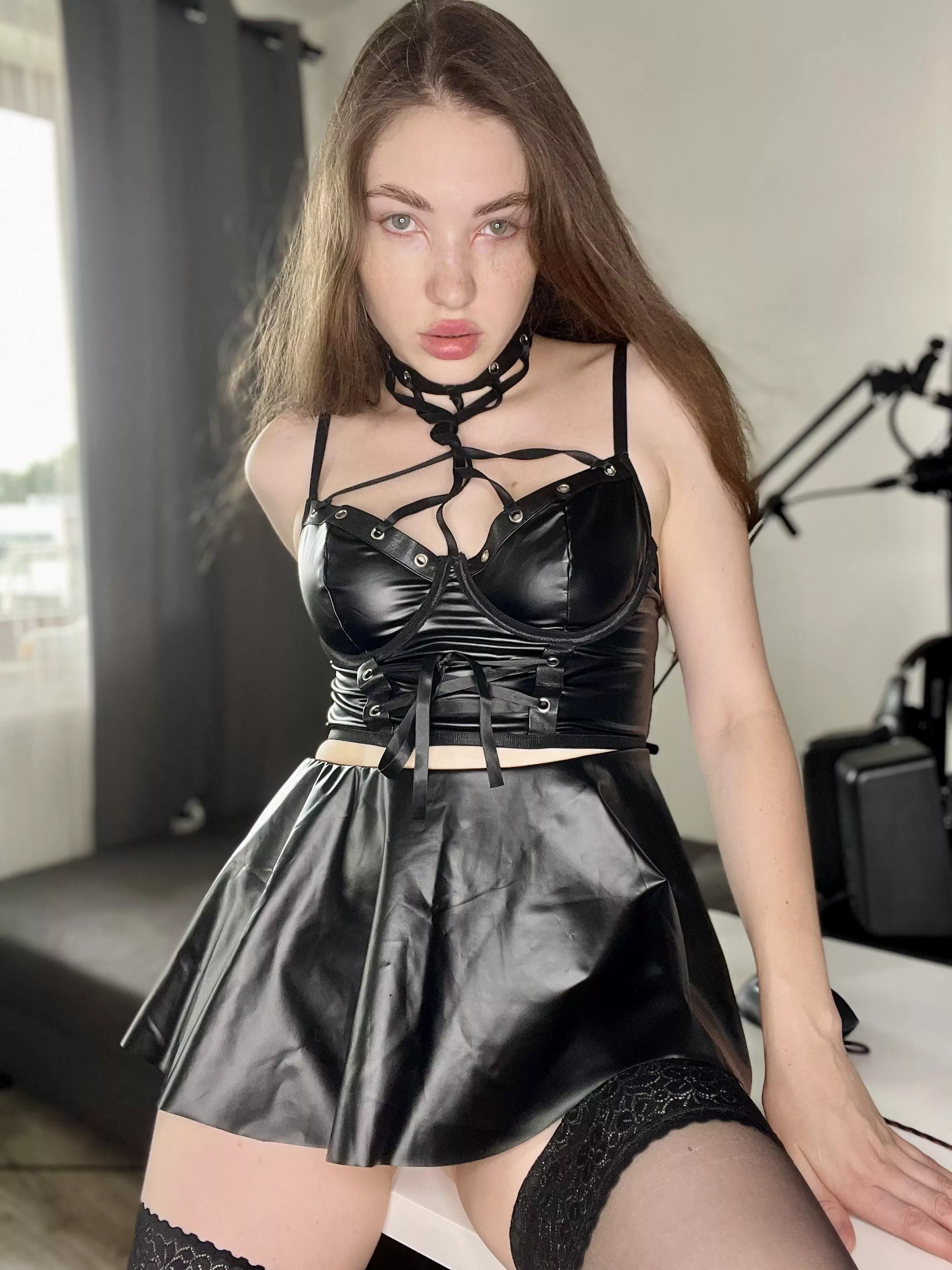 Nothing better to feel leather on my body