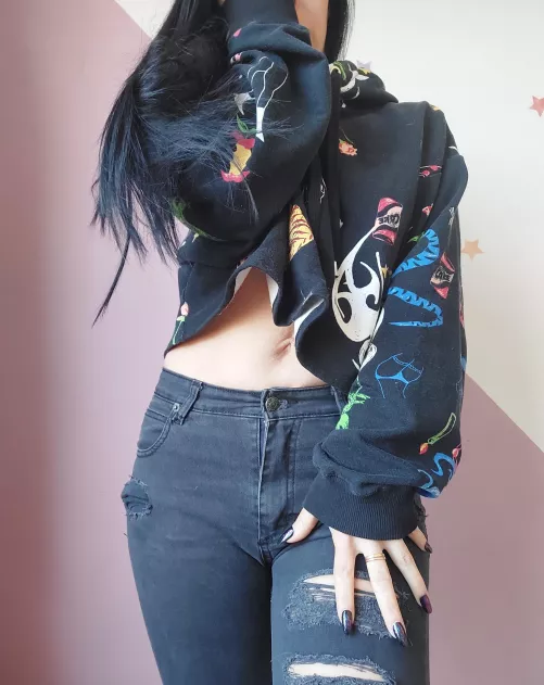 Teasing you slowly, until u fall on my arms, completely deprived from your past, only now and here for me