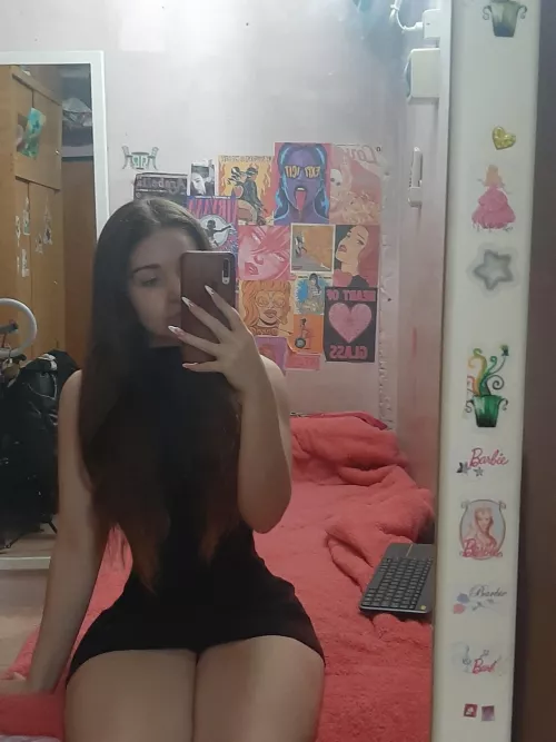 This dress is really classic or not? 