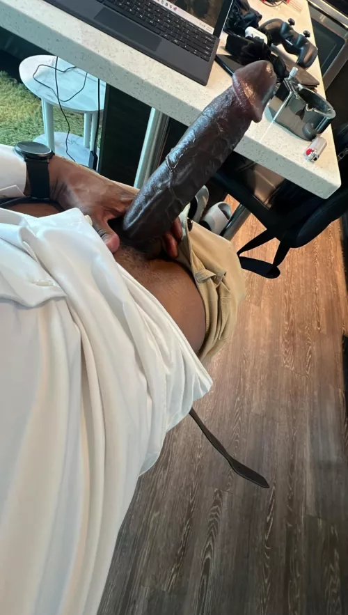 what gift do you give me for my birthday today I turn 28 years old