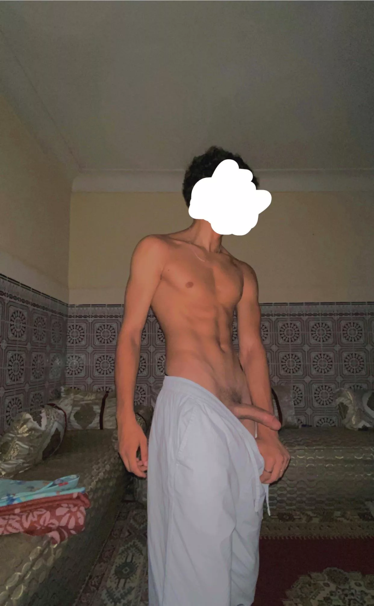 who wanna see it hard?