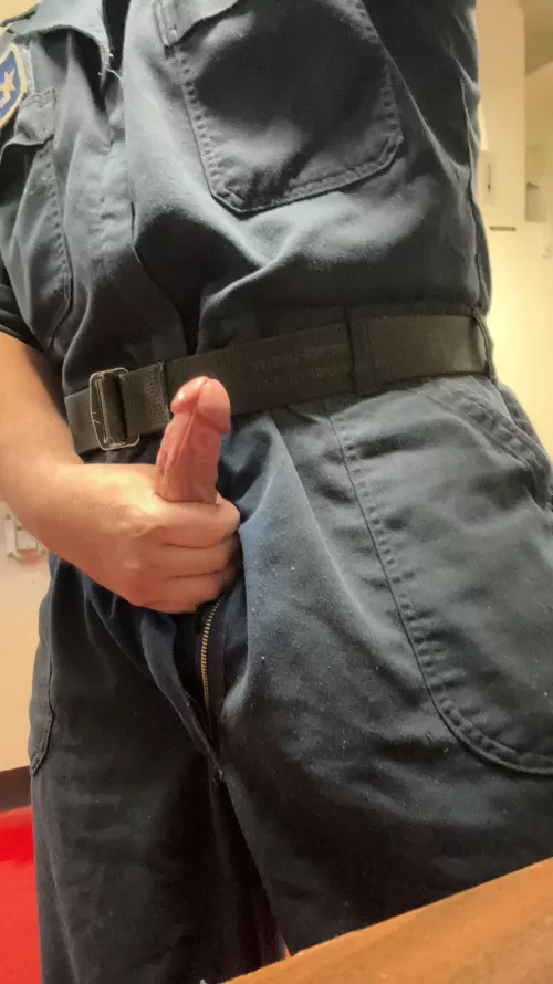 [25] bored, dm me…