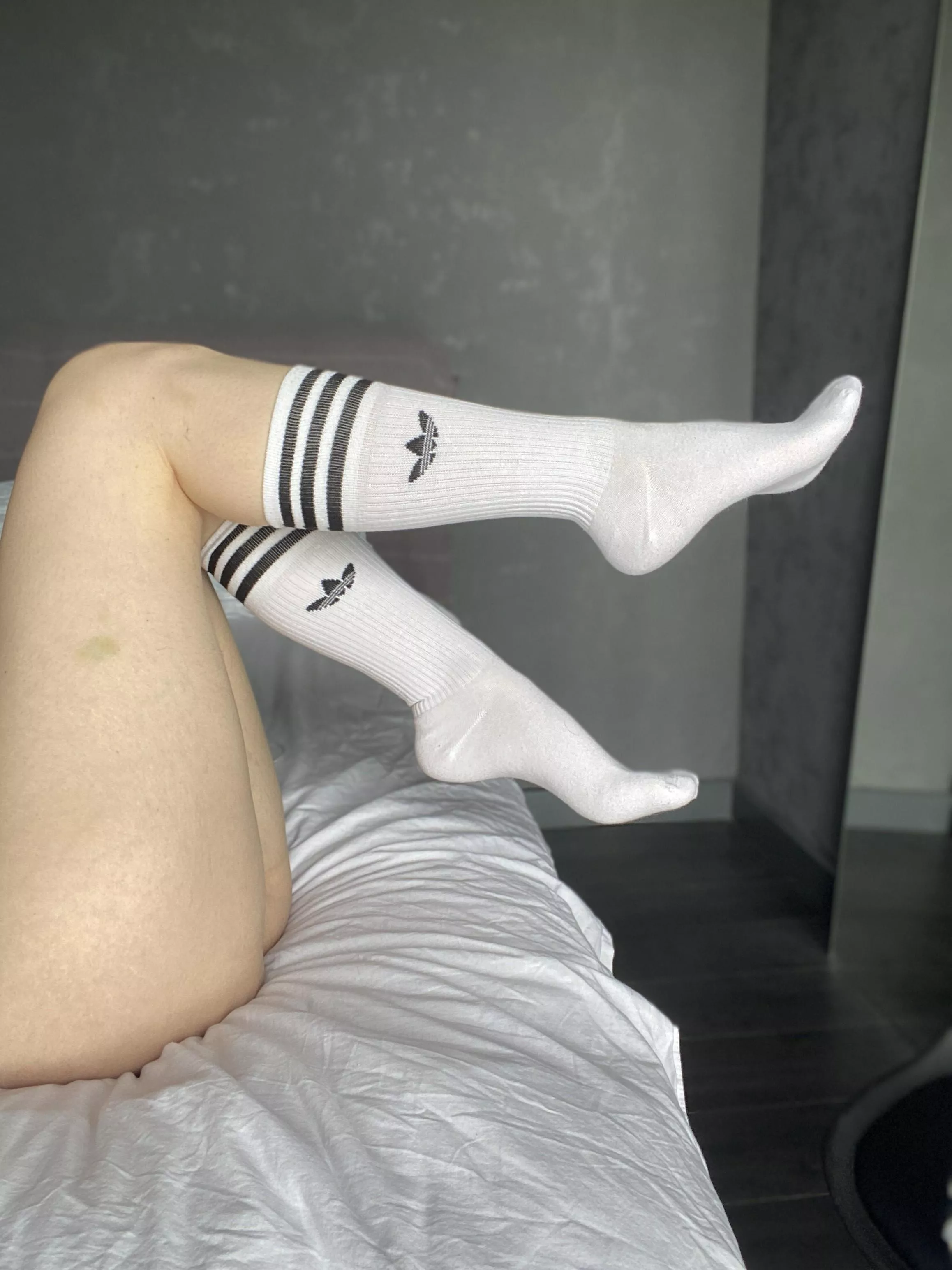 [F] Would you prefer socks off