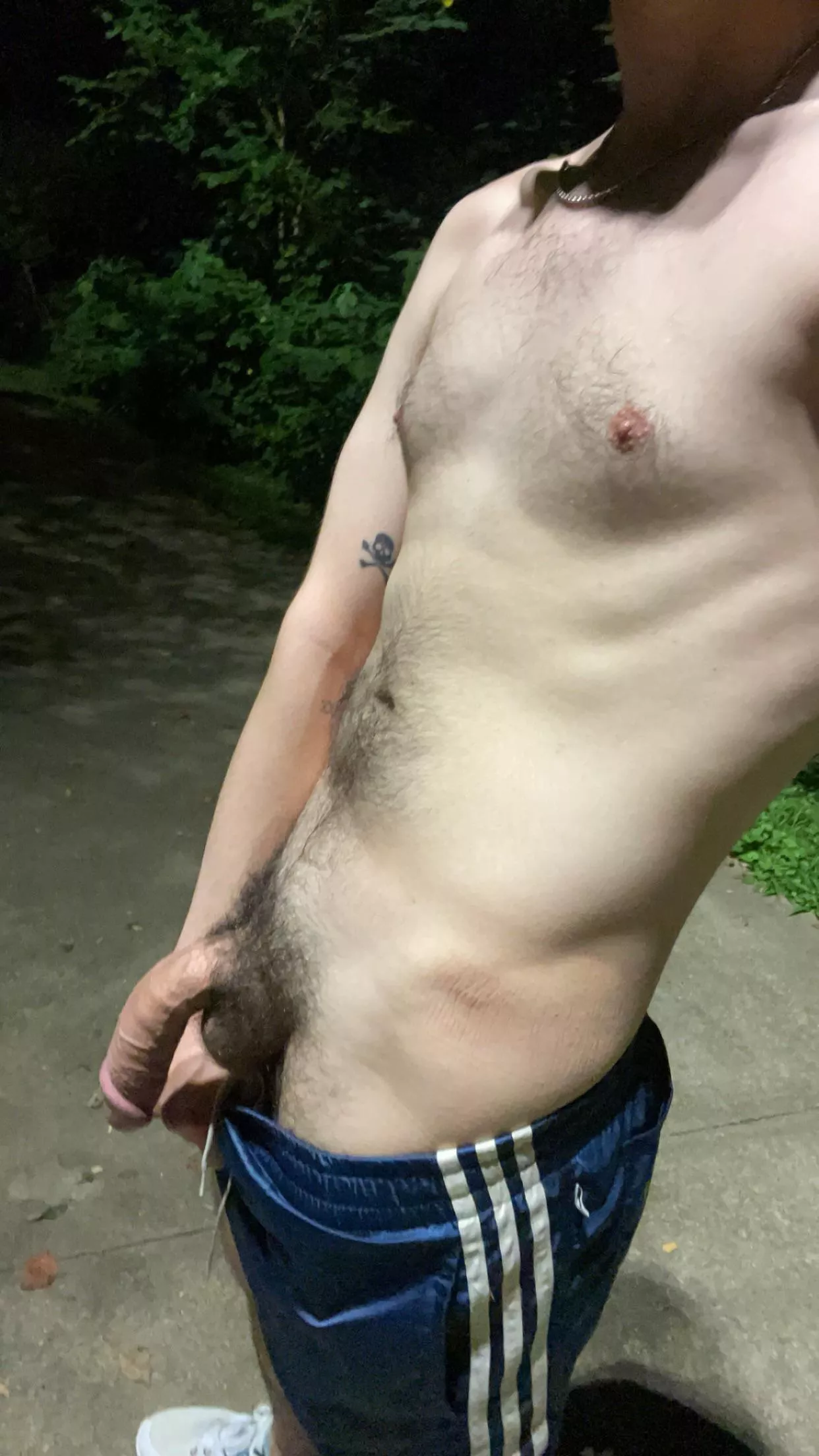Get me hard while I walk back from a run? (24)