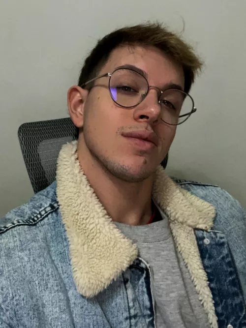 I dare you to name something better than cozy clothes in winter…