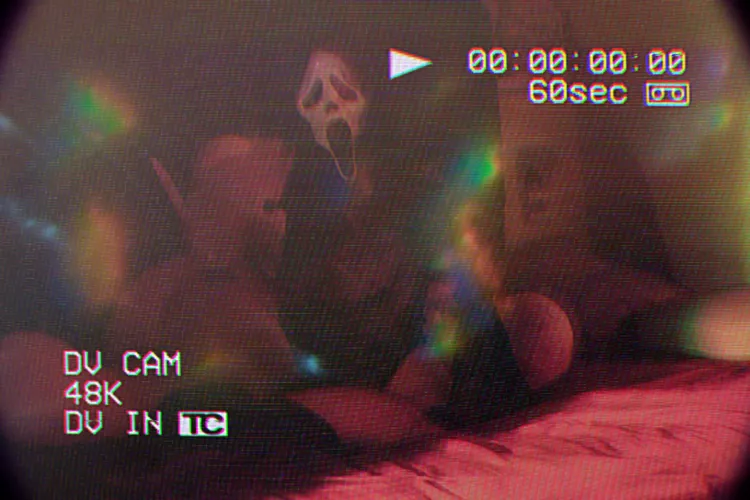 POV: Ghostface is stalking you in DBD 