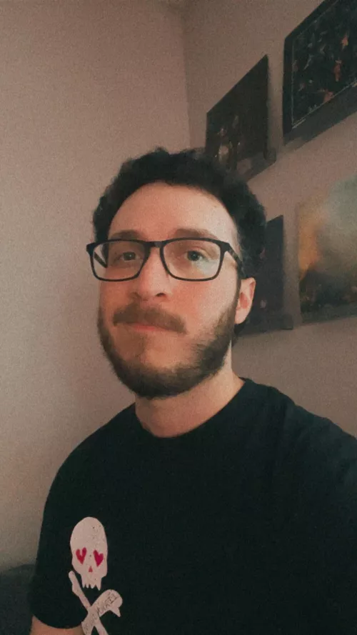 Recently put up some shelves so I can finally display some of my vinyl collection 😁