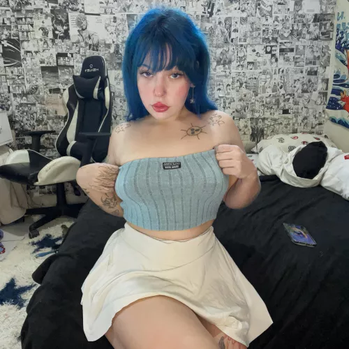 Swipe left to see me on my slut mode