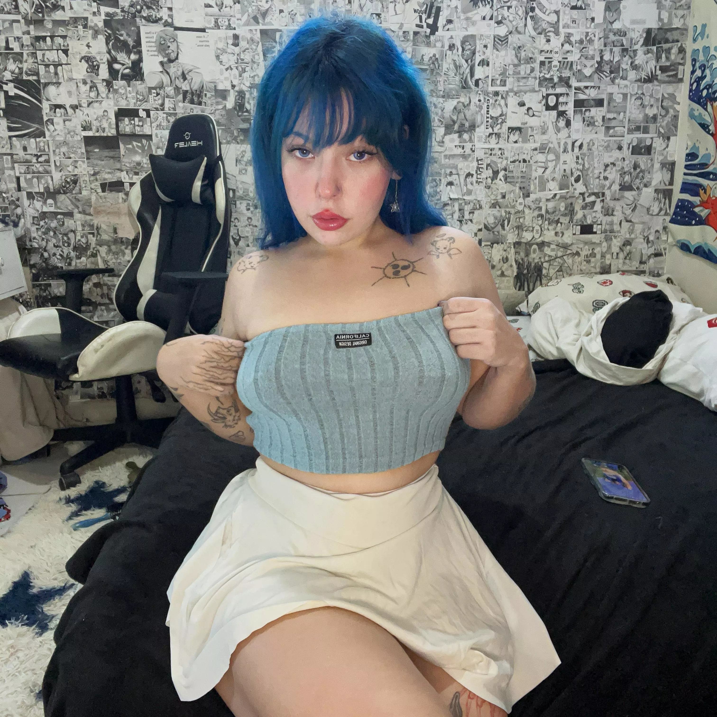 Swipe left to see me on my slut mode