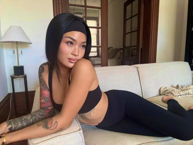 Wanna hear about my dream last night? 😏