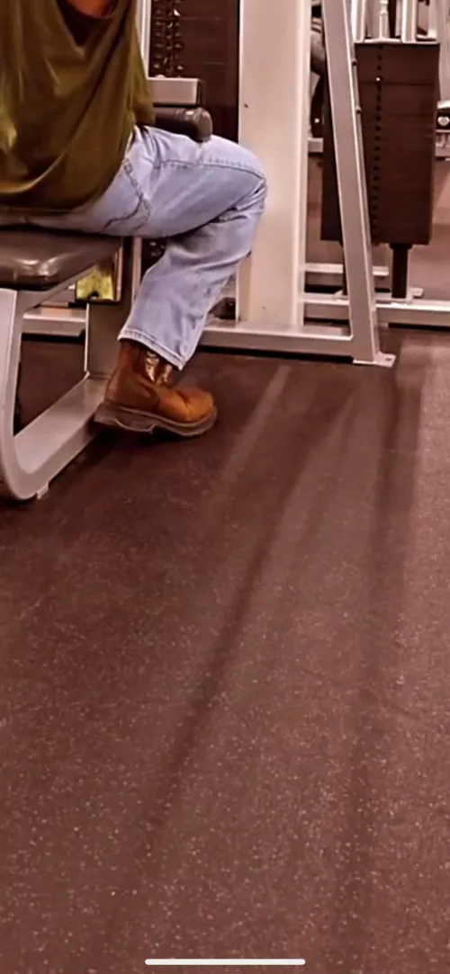 What boots are these?