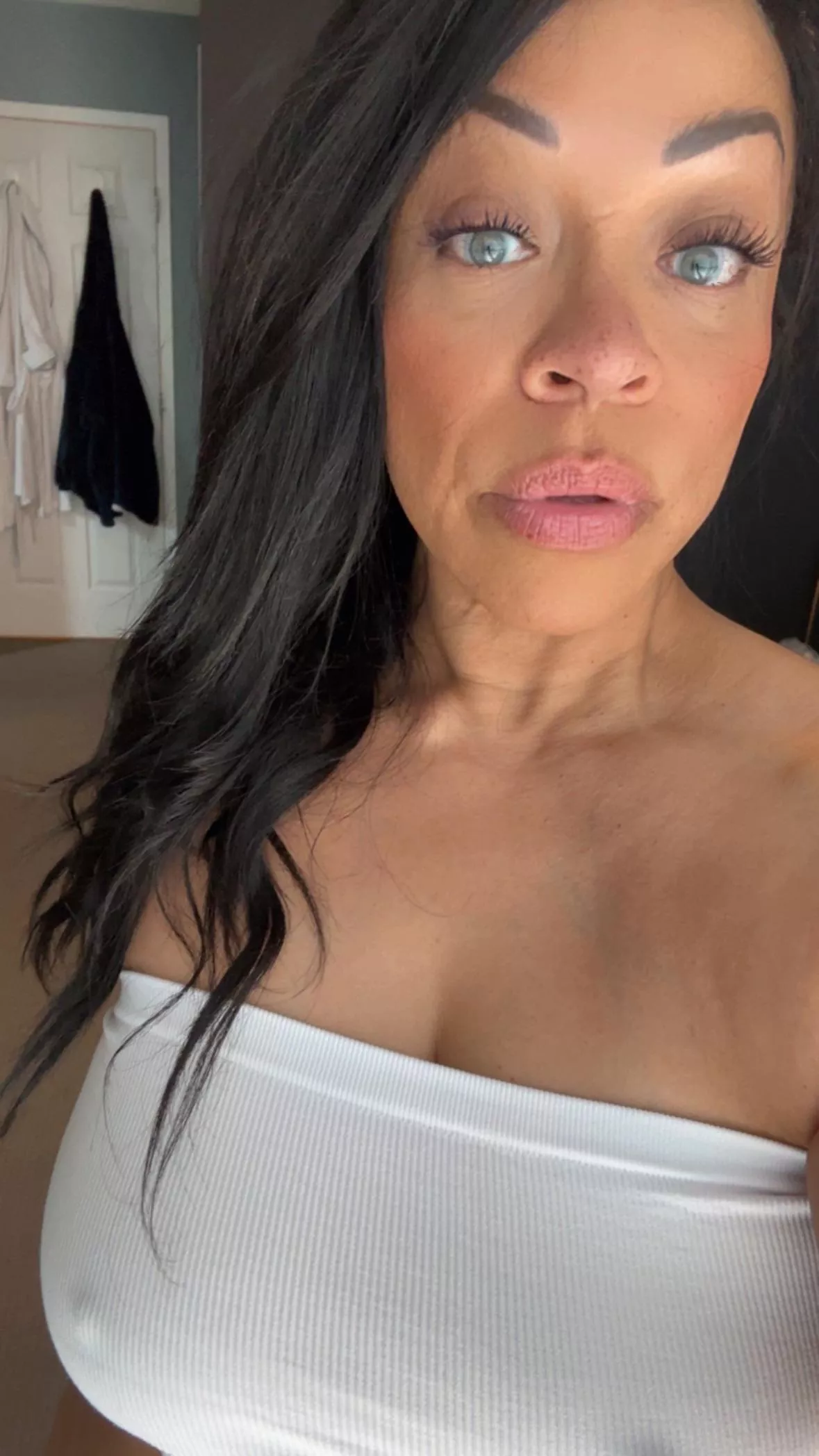 Will you eat me from behind, I like it best like that 