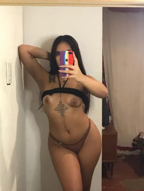 19yo puta ;) enjoy your night