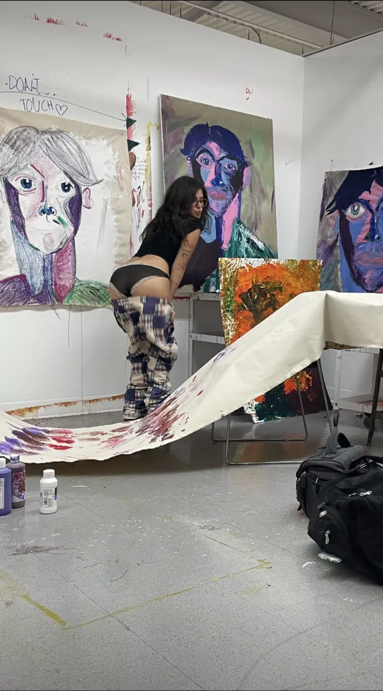 Do you like my BIG As..rt ART?😊