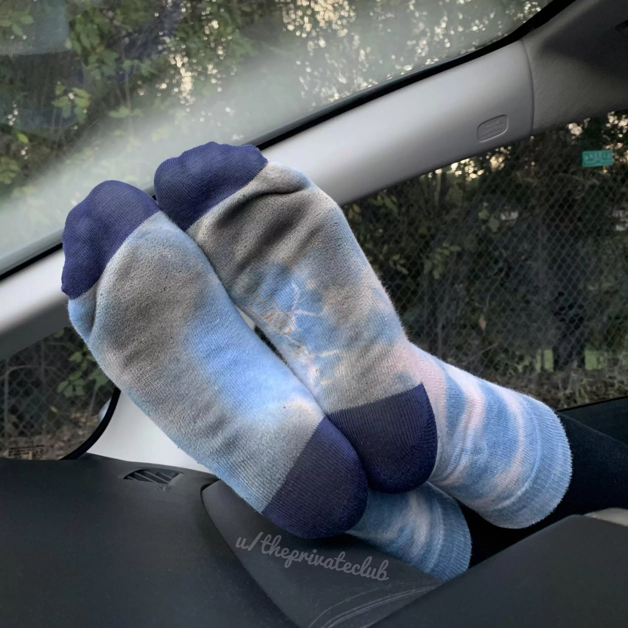 Don’t let me distract you! 