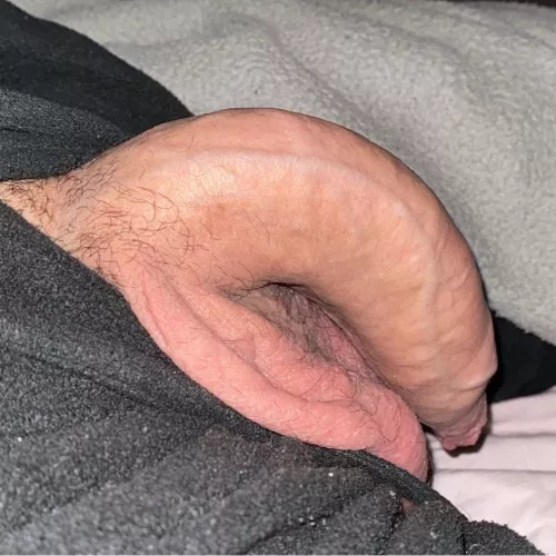 How’s he lookin 😜