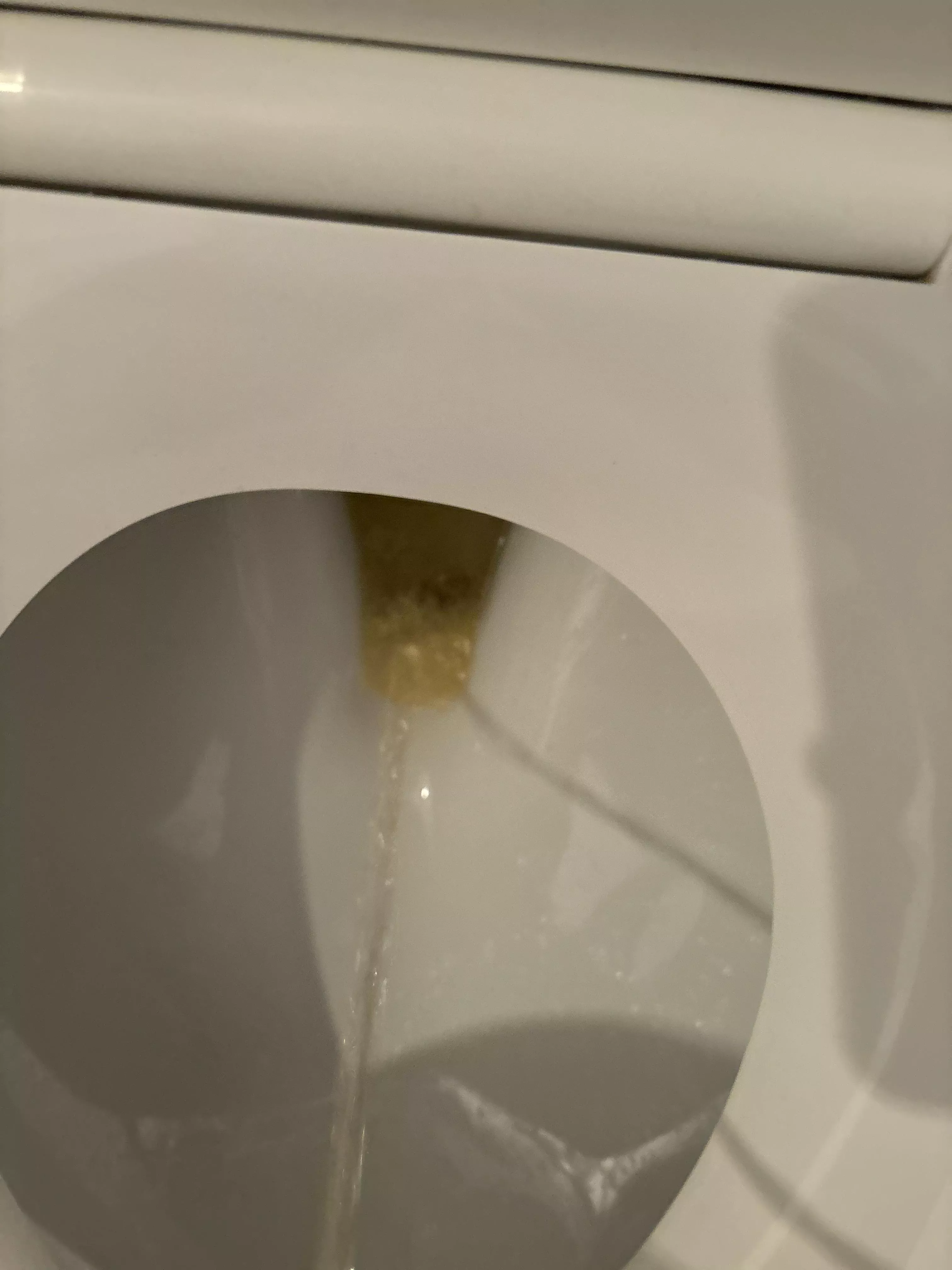 i was shaking to get to the bathroom 😩