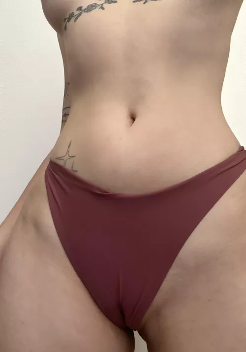 skip dinner, eat my camel toe instead