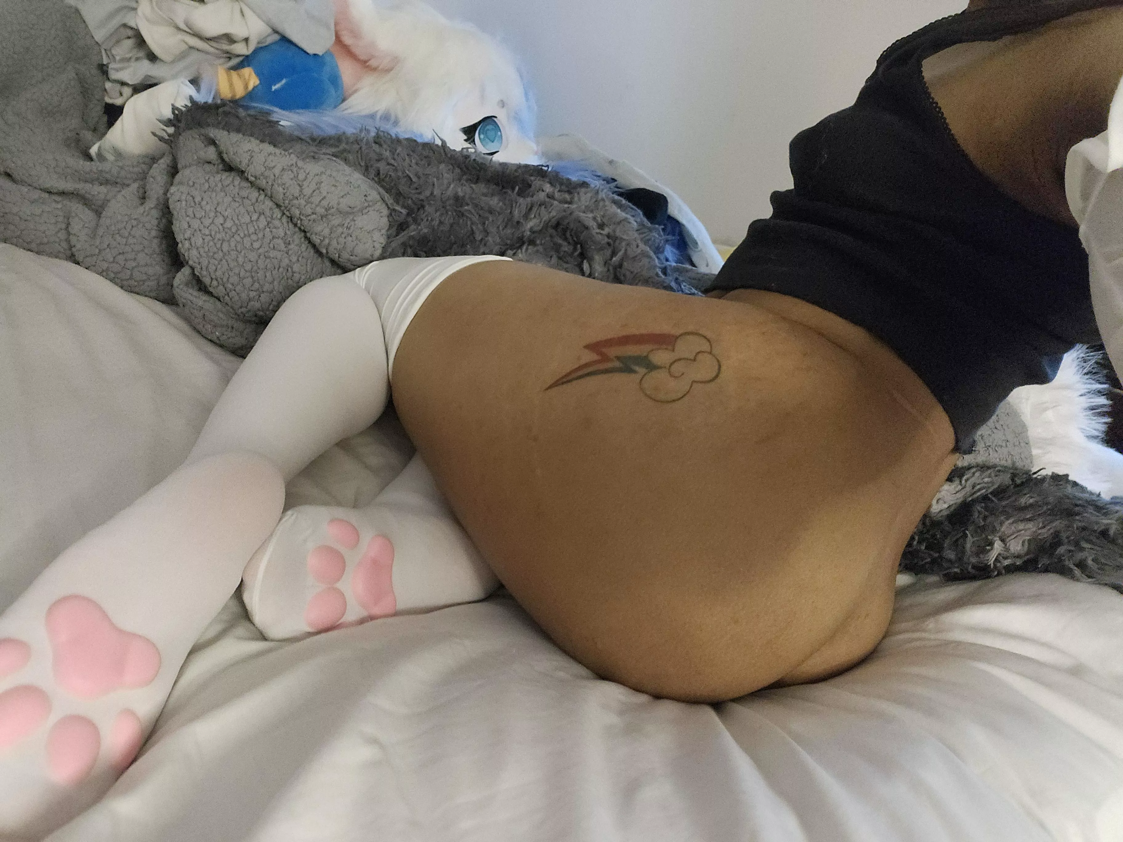 Will i get spanks, kisses, or both? 🫣💦