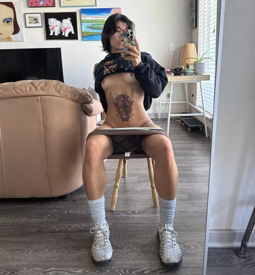 would you sniff the workout machines once i’m done with them 