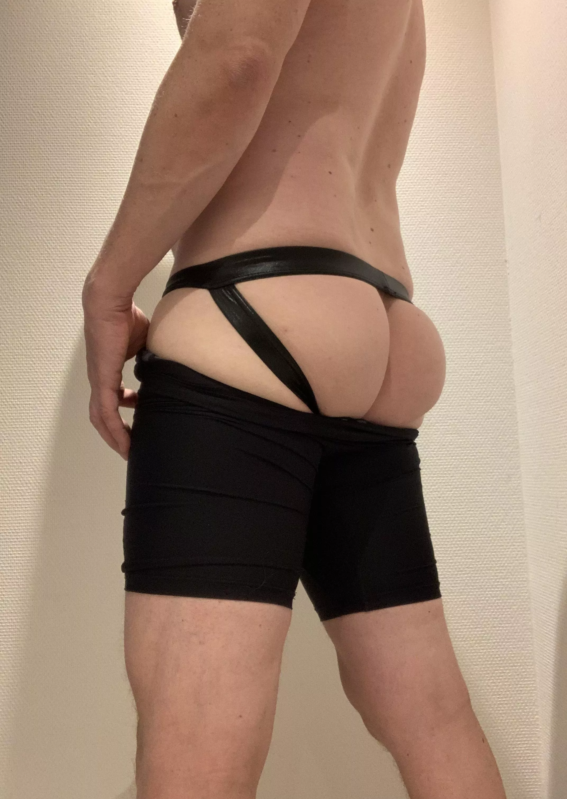 (38) Heading out for the gym☺️