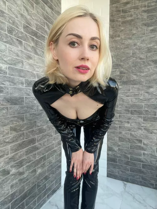 A good outfit for a first date?