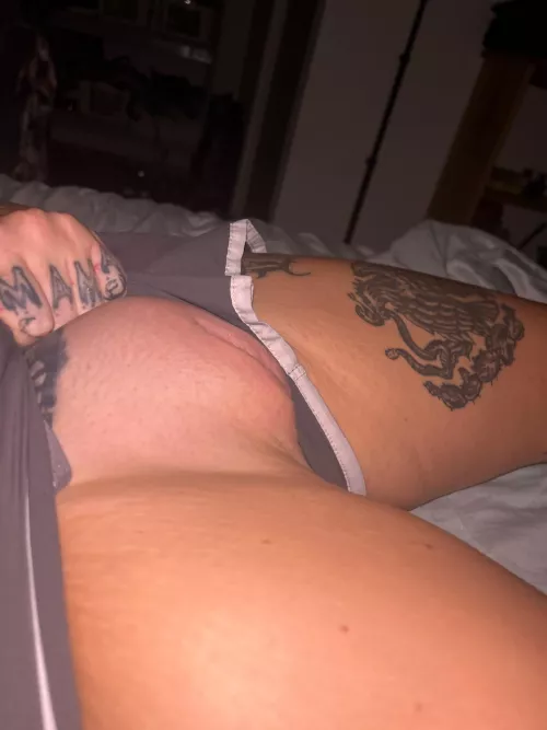 Climb this with your mouth babe ⛰️