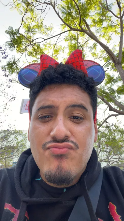 Guess where I went heres a hint “🐭 🎡🎢”