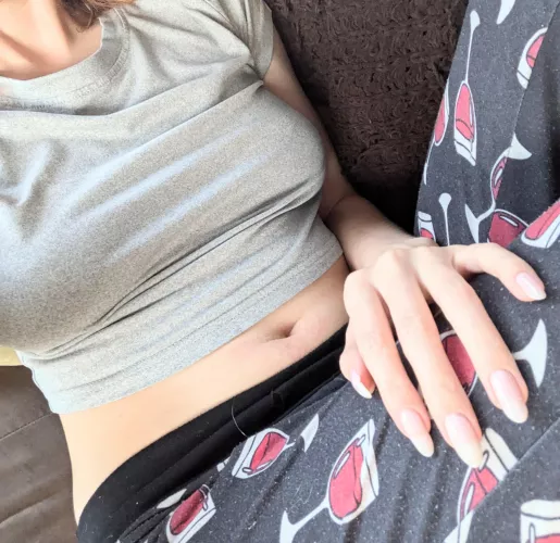 im getting my nails done Wednesday, anyone want to pick the color? 🩷