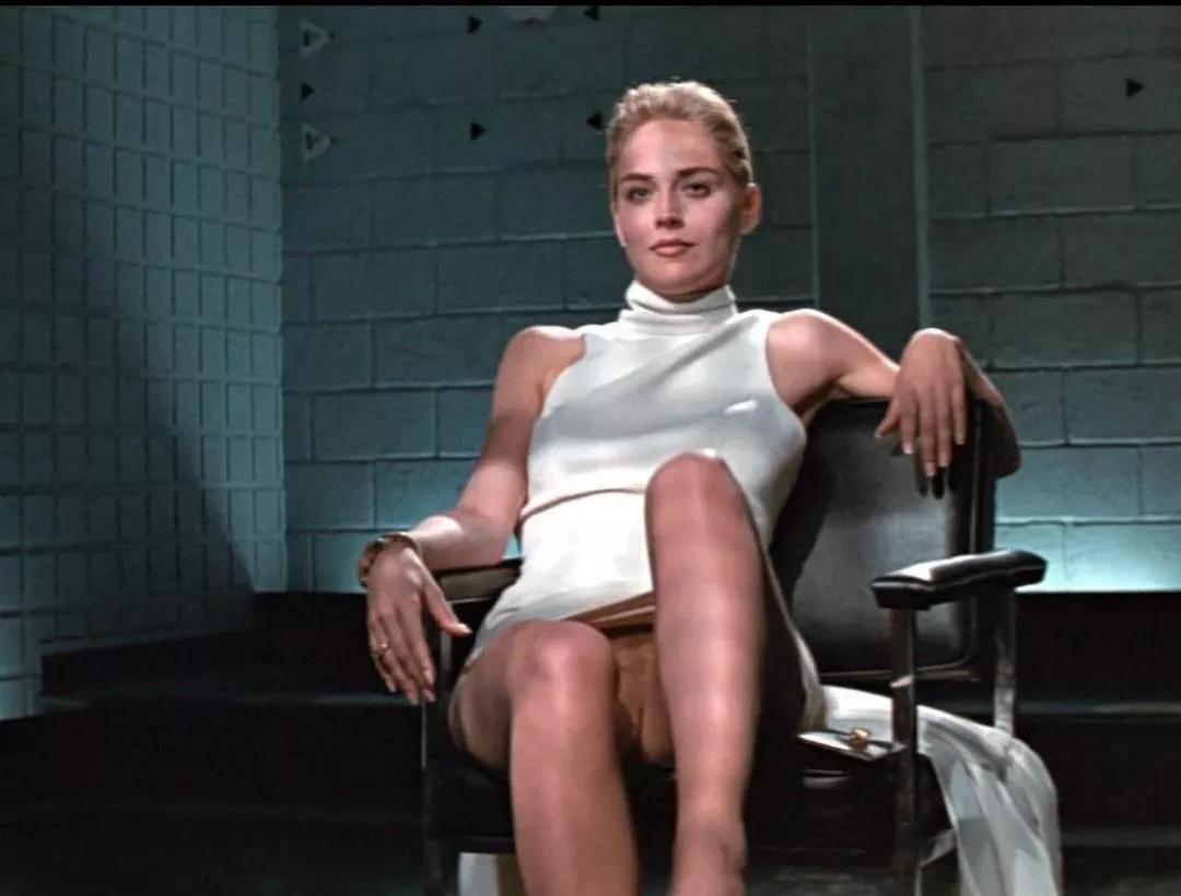 Sharon Stone - Basic Instinct (1992)