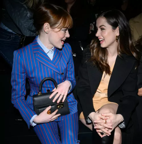 Emma Stone and Ana De Armas