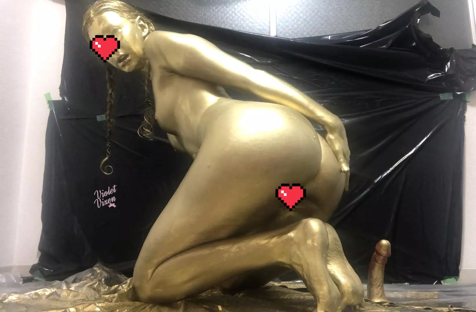 I did a thing. Can you guess what? [OC] [Gold Mehron]