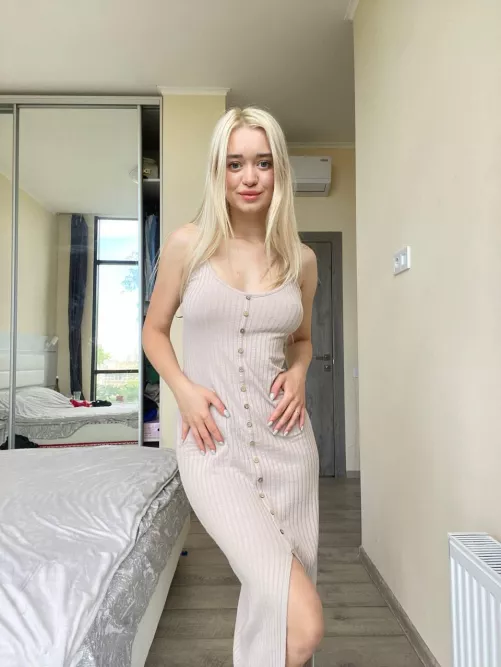 I have 2 surprises that I’m dying to show you ;)