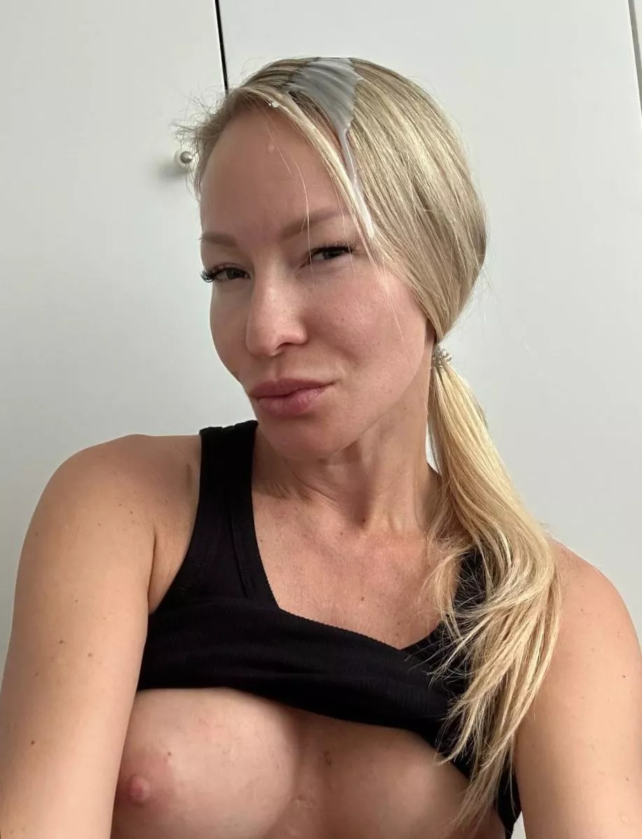 I let all my friends cum on me for fun