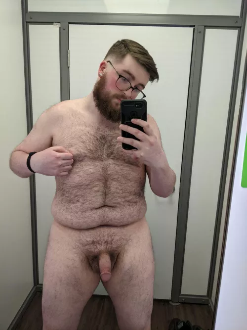 Let's fuck in the dressing room?