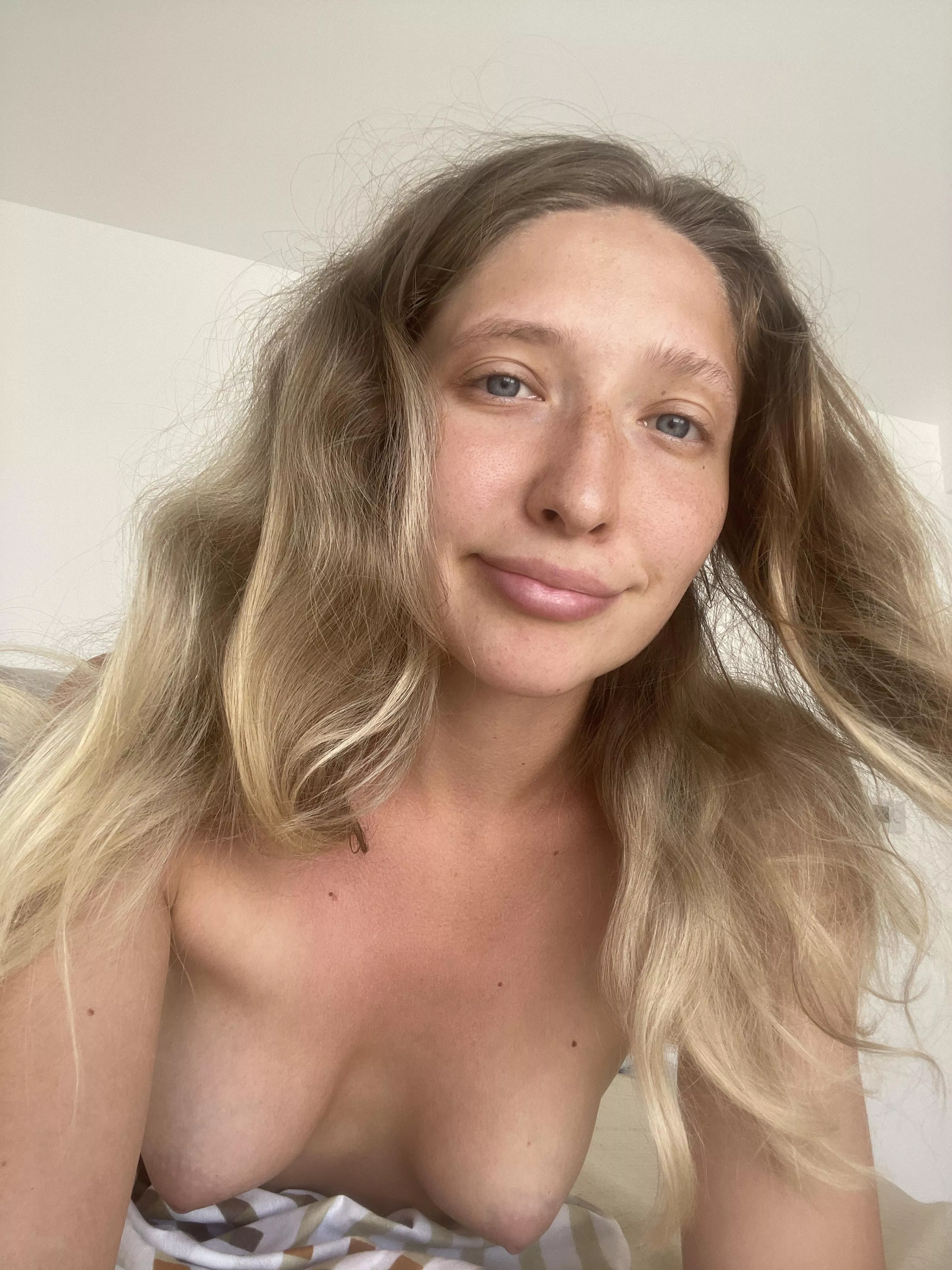 Put my titts in your mouth