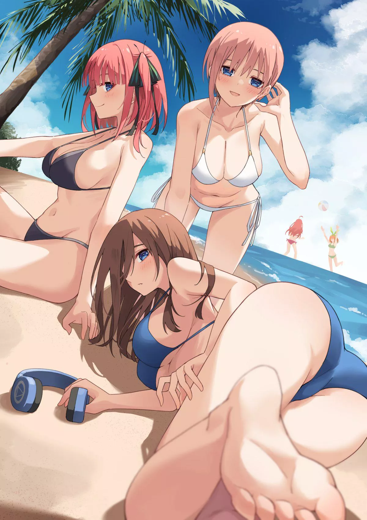 The Sisters Enjoying The Beach Together [The Quintessential Quintuplets]