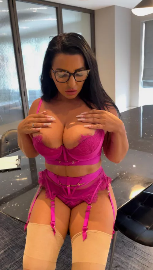 Think you’d last longer than 5 minutes with me
