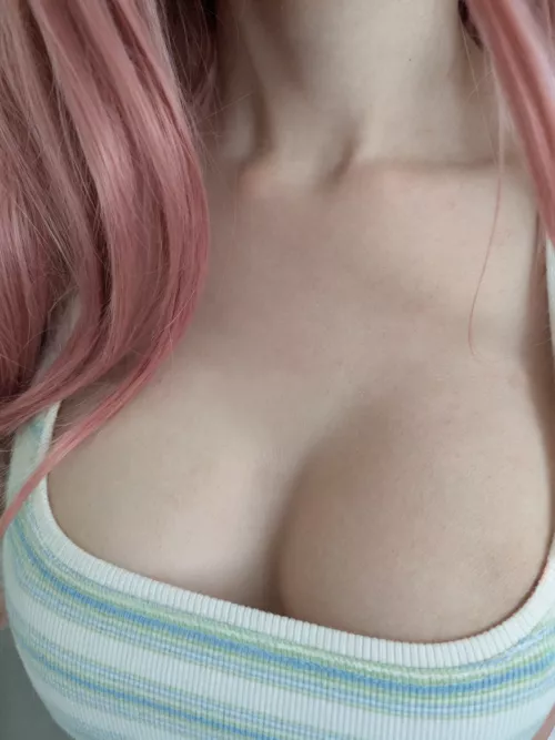 Throw away your pillows, just keep me by your bedside ;)