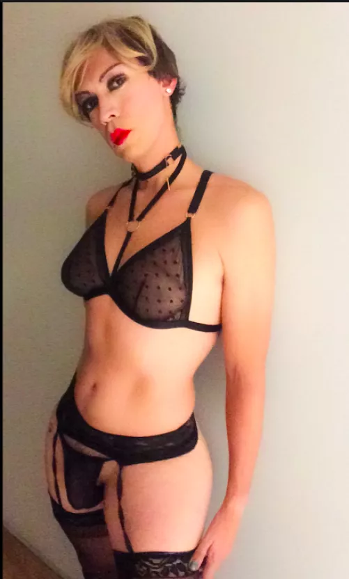 TOTAL Joannehsx ❤️🧡💛💚💙💜  Enjoying my sexy night 