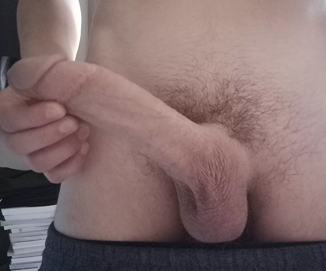 would u suck 18yo fresh cock? 