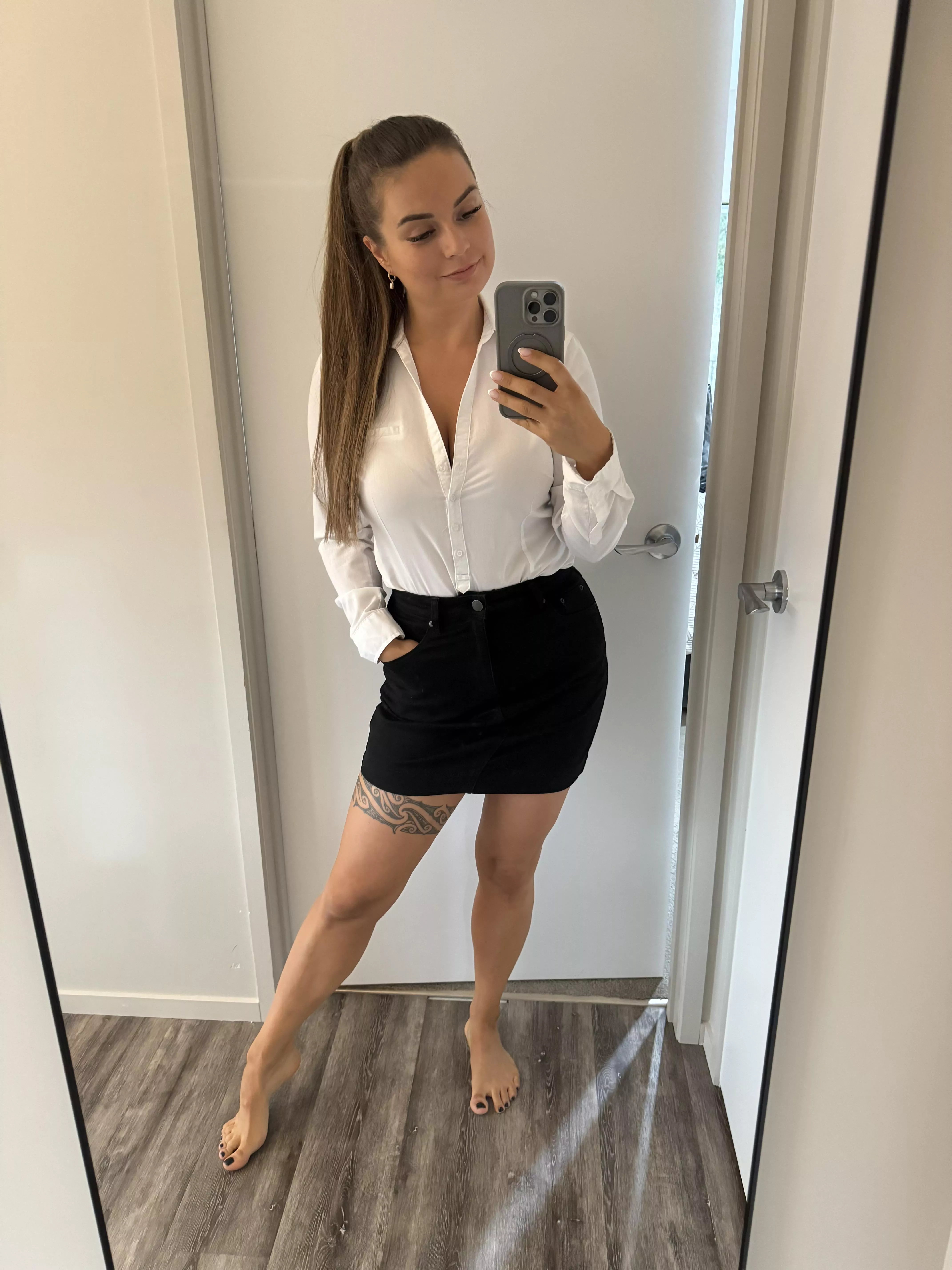 About to leave for work ☺️