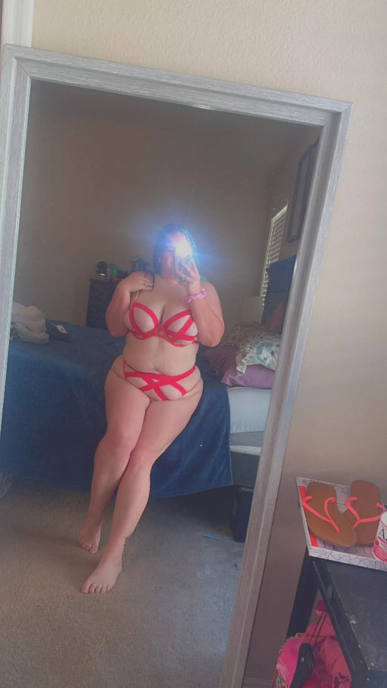 Are you ready to come over and hang out?😜