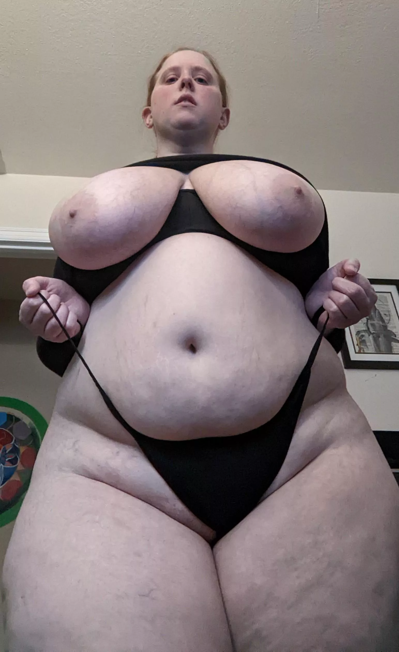 Big boobs look best with minimal clothing 