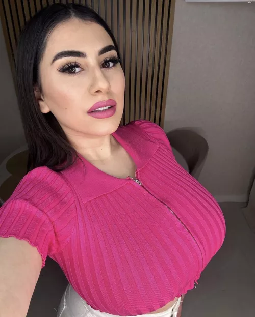 Busty in pink